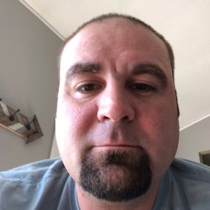 Meet your Posher, Dustin